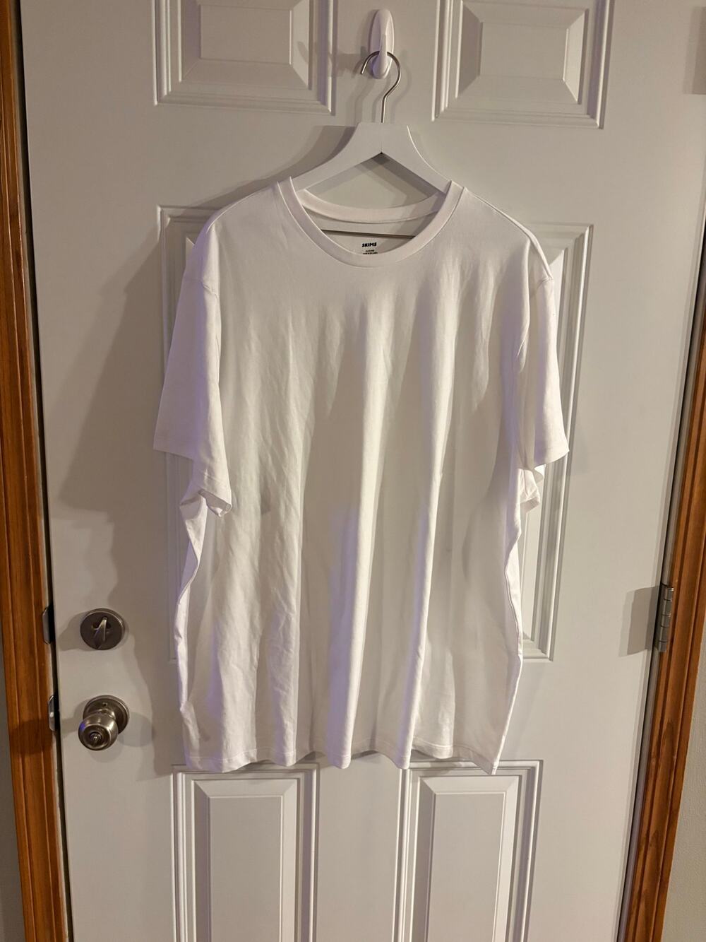 Women’s SKIMS White Crewneck Short Sleeve T-Shirt Size 2X